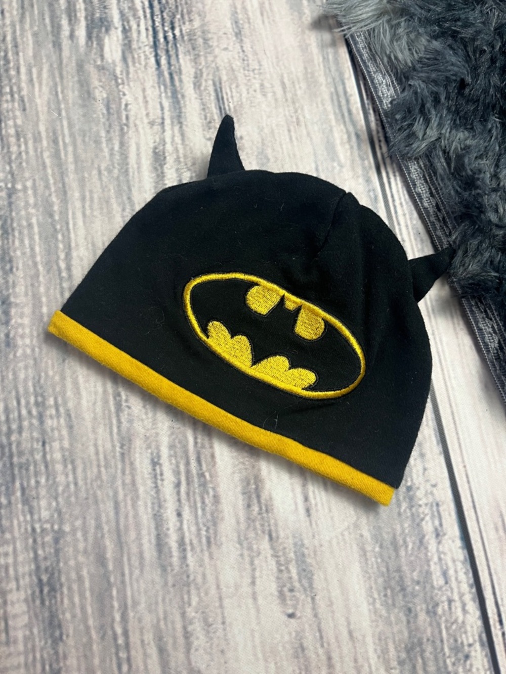 🦋Batman Black and Yellow Knit Beanie Hat with Logo and Ear Points for Infants